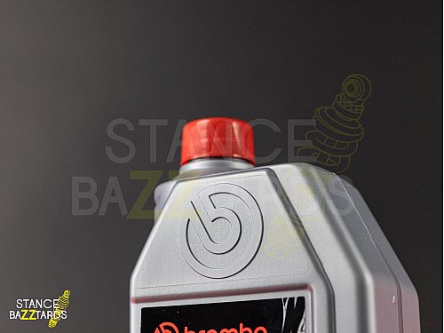 Жидкость тормозная Brembo Premium Brake Fluid (DOT4) 1л, L04010 Жидкость тормозная Brembo Premium Brake Fluid (DOT4) 1л, L04010