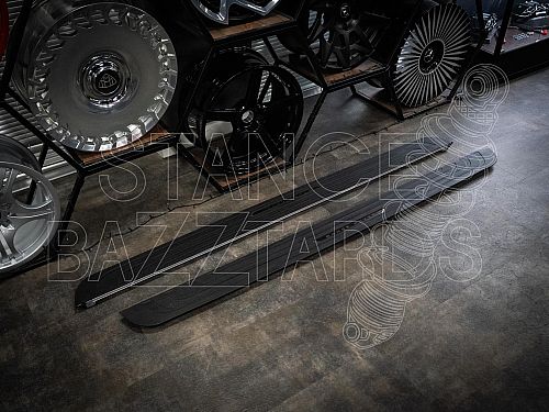 Комплект выдвижных порогов SB для Range Rover L460 (со стандартной колесной базой), LR01CO