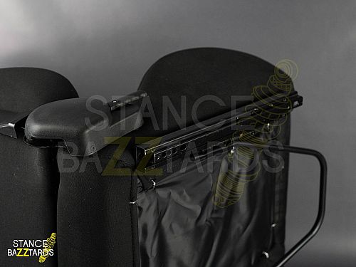 Сиденье спортивное (полуковш) SB Seats (Размер L) Ткань, Черный (Регулировка справа), JBR1056_BLK_BR_L_RH Сиденье спортивное (полуковш) SB Seats (Размер L) Ткань, Черный (Регулировка справа), JBR1056_BLK_BR_L_RH