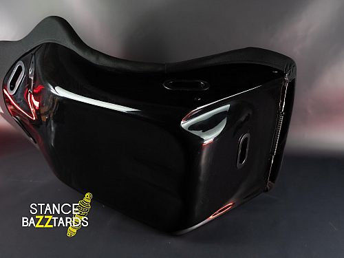 Сиденье спортивное (ковш) SB Seats (Размер M) стеклопластик, ткань, с двумя ручками, JBR1022BB_BLK_M Сиденье спортивное (ковш) SB Seats (Размер M) стеклопластик, ткань, с двумя ручками, JBR1022BB_BLK_M