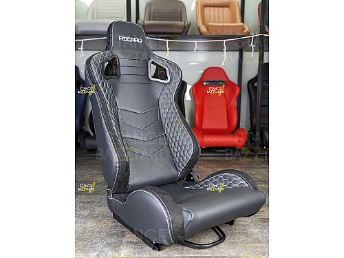 Сиденье спортивное (полуковш) SB Seats (57x54.5x98) с логотипом Recaro, ПВХ кожа, с двумя ручками, JBR1082