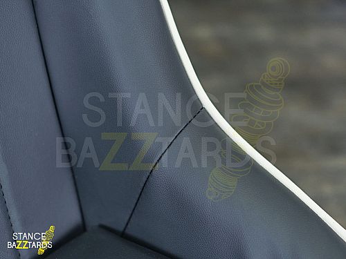 Сиденье спортивное (ковш) SB Seats (57x54.5x98) Кожа, Черный с белым, JBR9004_BLKWH Сиденье спортивное (ковш) SB Seats (57x54.5x98) Кожа, Черный с белым, JBR9004_BLKWH