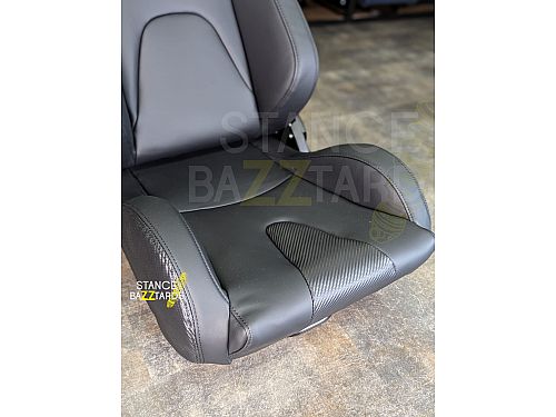 Сиденье спортивное (ковш) SB Seats (57x54.5x98) ПВХ кожа, с двумя ручками, JBR_1088BLK Сиденье спортивное (ковш) SB Seats (57x54.5x98) ПВХ кожа, с двумя ручками, JBR_1088BLK
