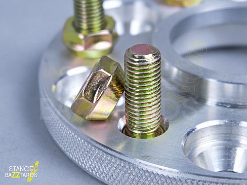 Проставка колесная Chrysler алюм Starleks (PCD 5x114.3, толщ 15 мм, ЦО 67.1, шпилечная 12x1.5), арт. 15SP5114.3-67.1(STUD12x1.5) MZD/MBS/TYT/HYN/KA