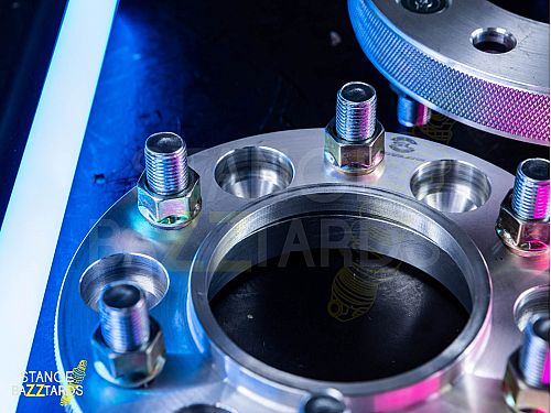 Проставка колесная Toyota Land Cruiser 300 алюм Starleks PCD 6x139.7, 25мм, шпилечная, 25SP6139.7-95.1(STUD14x1.5)