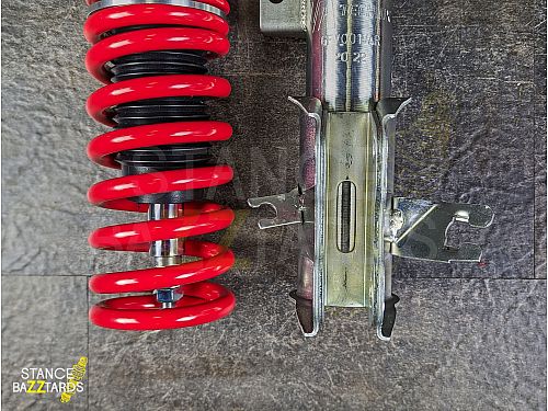 Комплект винтовой подвески (койловеров) TA-Technix EVOGWVO01 Volvo V40 V, 2000-2004, с регулировками высоты Комплект винтовой подвески (койловеров) TA-Technix EVOGWVO01 Volvo V40 V, 2000-2004, с регулировками высоты