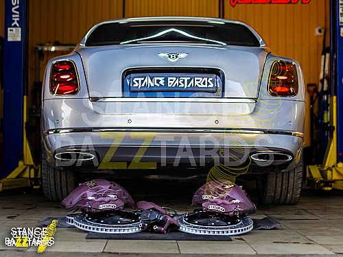 Тормозная тюнинг система Akebono Bentley Arnage 1 поколение (1998-2009) Akebono 10N передней оси 10 поршней (диски 420, 440 мм), Akebono_10N_194_o1 Тормозная тюнинг система Akebono Bentley Arnage 1 поколение (1998-2009) Akebono 10N передней оси 10 поршней (диски 420, 440 мм), Akebono_10N_194_o1