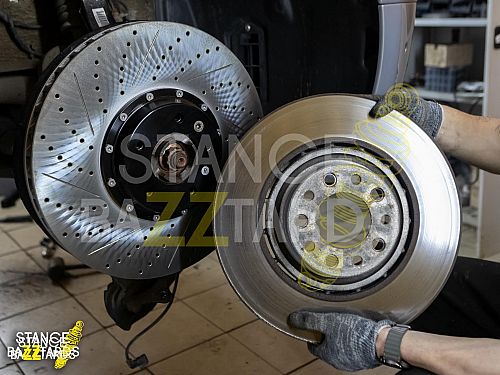 Тормозная тюнинг система Akebono Bentley Arnage 1 поколение (1998-2009) Akebono 10N передней оси 10 поршней (диски 420, 440 мм), Akebono_10N_194_o1 Тормозная тюнинг система Akebono Bentley Arnage 1 поколение (1998-2009) Akebono 10N передней оси 10 поршней (диски 420, 440 мм), Akebono_10N_194_o1