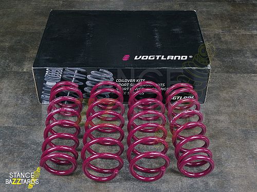 Пружины Vogtland (Вогтланд) с занижением 30/20 мм Infinity M37 в кузове Y51, Sedan, 952166
