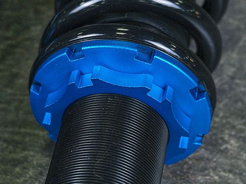 Комплект винтовой подвески (койловеров) LinesRacing Mazda 6 2 поколение (GH) (2007-2013) с регулировками высоты (фултап), жесткости (36 регулировок), развала, SD-122 Комплект винтовой подвески (койловеров) LinesRacing Mazda 6 2 поколение (GH) (2007-2013) с регулировками высоты (фултап), жесткости (36 регулировок), развала, SD-122