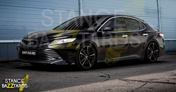 Занижение Toyota Camry 8 | Установка подвески Tein на Camry XV70