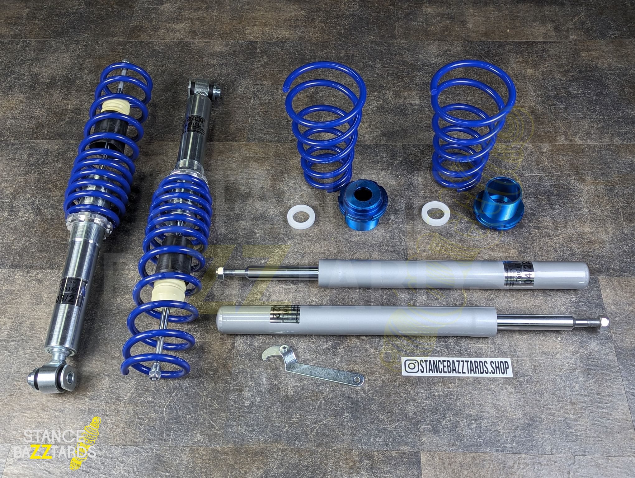 Комплект винтовой подвески (койловеров) JOM Blueline BMW 5 Серия E34 Sedan (518i/520i) (D14/M14) (1990-1995) с регулировкой высоты, 741099 Комплект винтовой подвески (койловеров) JOM Blueline BMW 5 Серия E34 Sedan (518i/520i) (D14/M14) (1990-1995) с регулировкой высоты, 741099