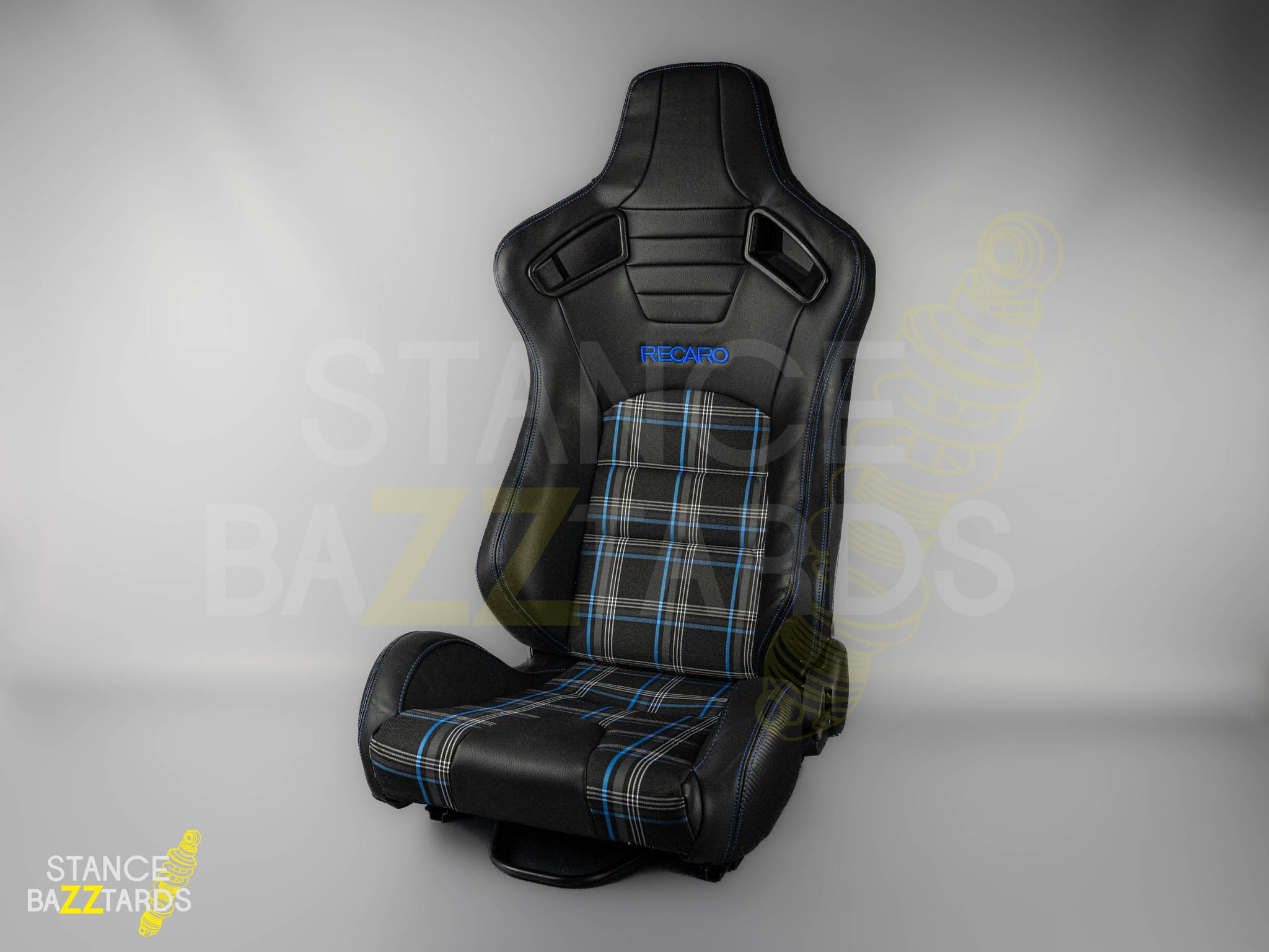 Сиденье спортивное (полуковш) SB Seats (Размер L) ПВХ кожа, черный с синим (Регулировка слева), JBR1053BDIA_L_LH Сиденье спортивное (полуковш) SB Seats (Размер L) ПВХ кожа, черный с синим (Регулировка слева), JBR1053BDIA_L_LH