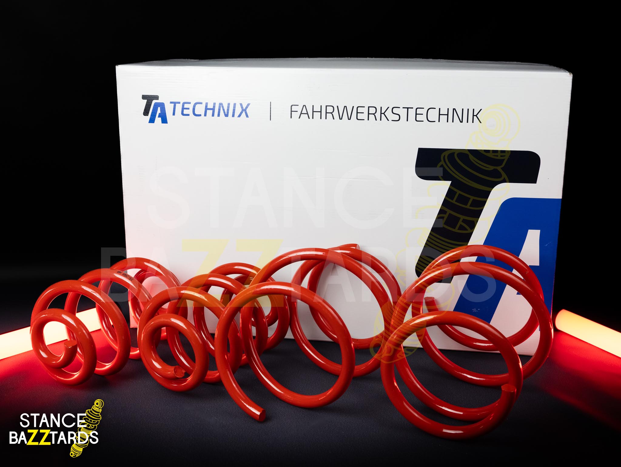 Пружины TA-Technix с занижением 40/30 мм BMW X3 E83 2,0i + 2,0D, EVOBM147F Пружины TA-Technix с занижением 40/30 мм BMW X3 E83 2,0i + 2,0D, EVOBM147F